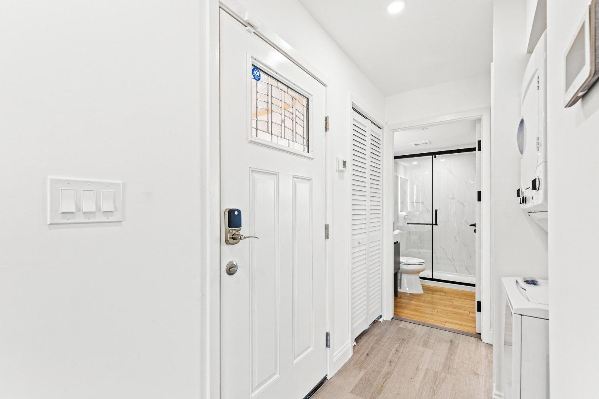 Ocean Breeze 1d Apartment