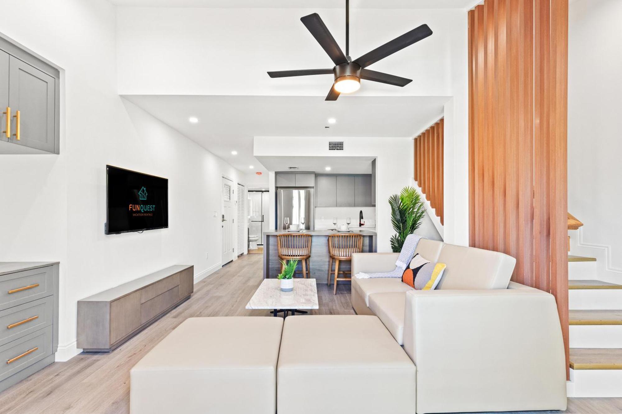Ocean Breeze 1d Apartment Panama City Beach