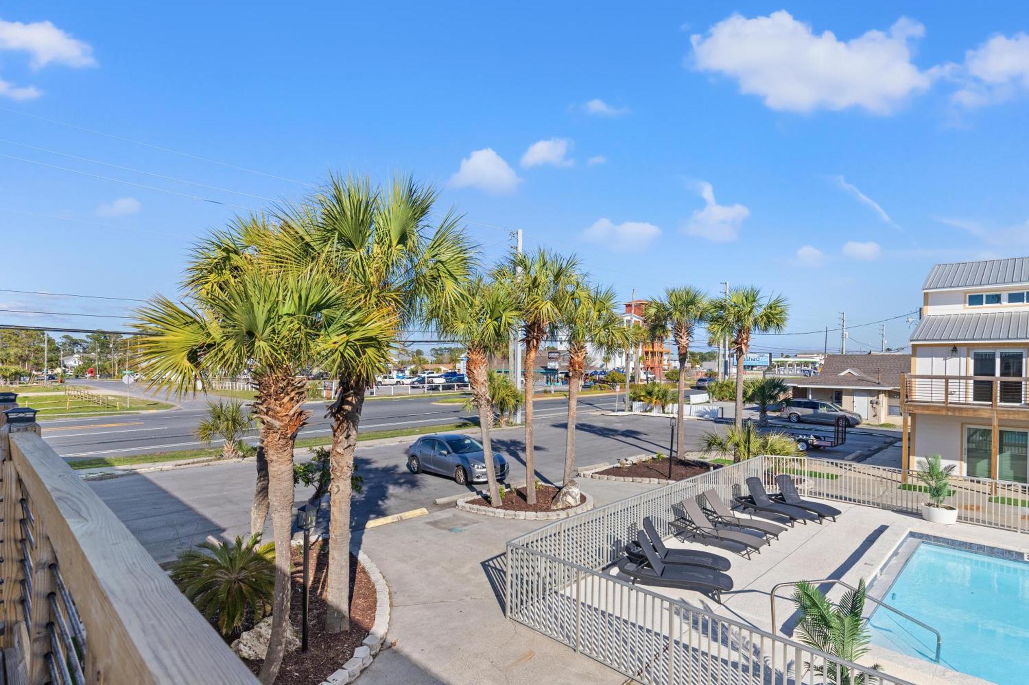 Ocean Breeze 1d Apartment